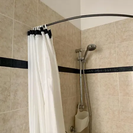 Host4u - Cozy Retreat At House Don Camillo, In Trincheri דירה Bellissimi