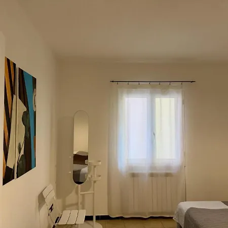 Host4u - Cozy Retreat At House Don Camillo, In Trincheri דירה Bellissimi