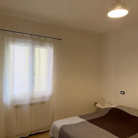 דירה Host4u - Cozy Retreat At House Don Camillo, In Trincheri *